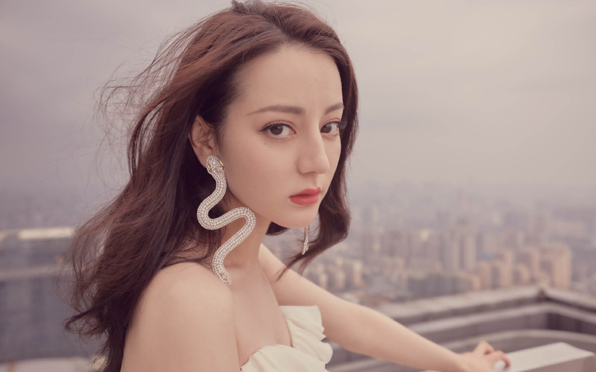 欧洲杯赛事转播权新格局分析,欧洲杯转播权签约仪式