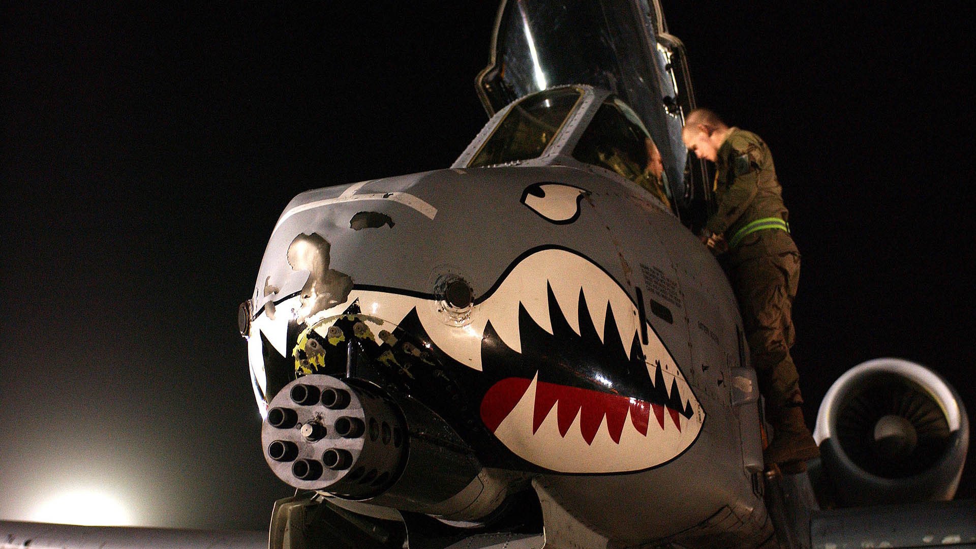 水球战术与技术训练有效结合，水球运动技术与战术